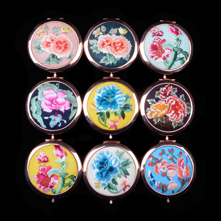 井冈山化妆随身镜精品出国送礼刺绣中国风古风摄影 手绣镜子